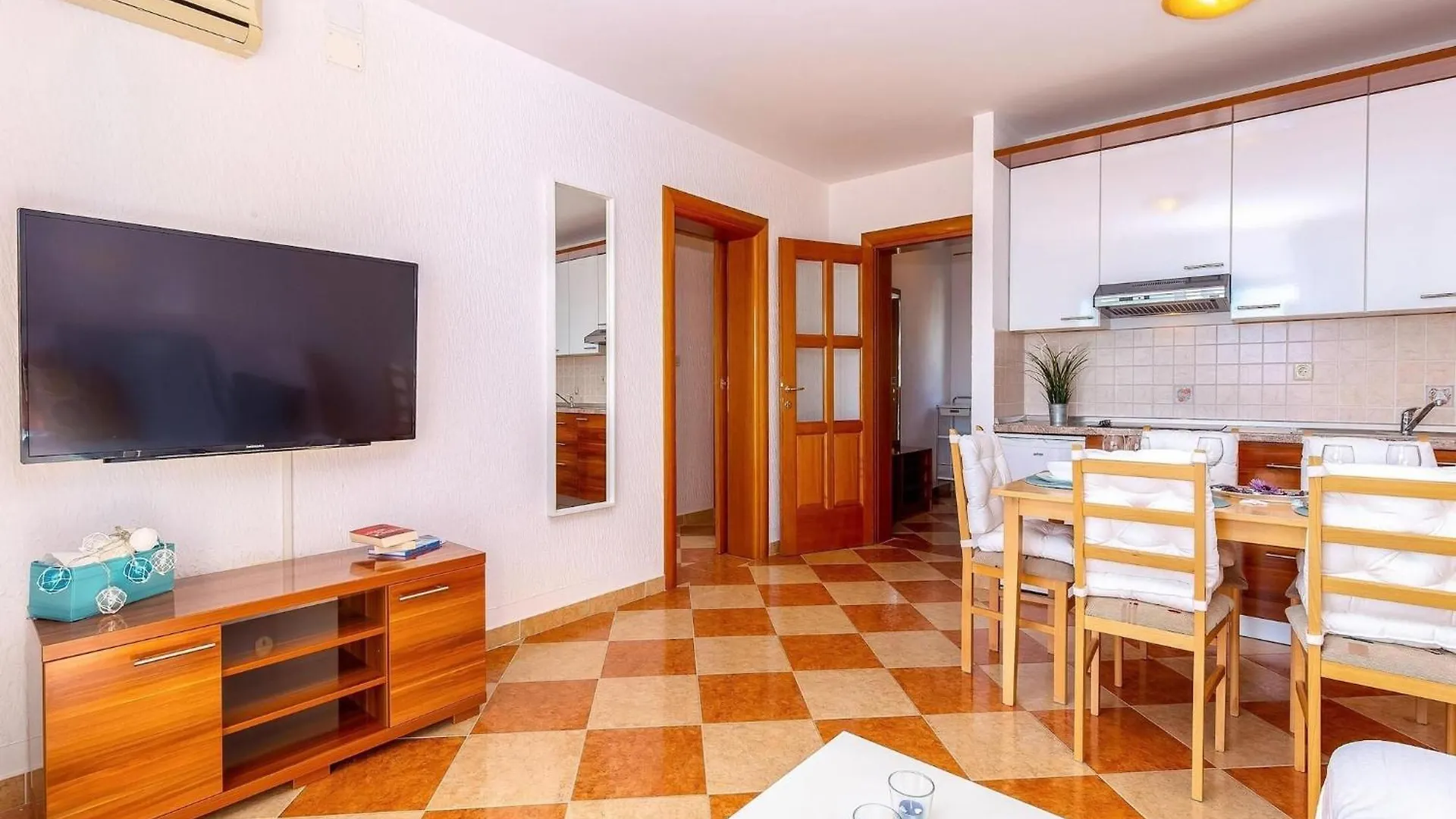 Splendid Apartment With Bubble Bath In Crikvenica Croatia