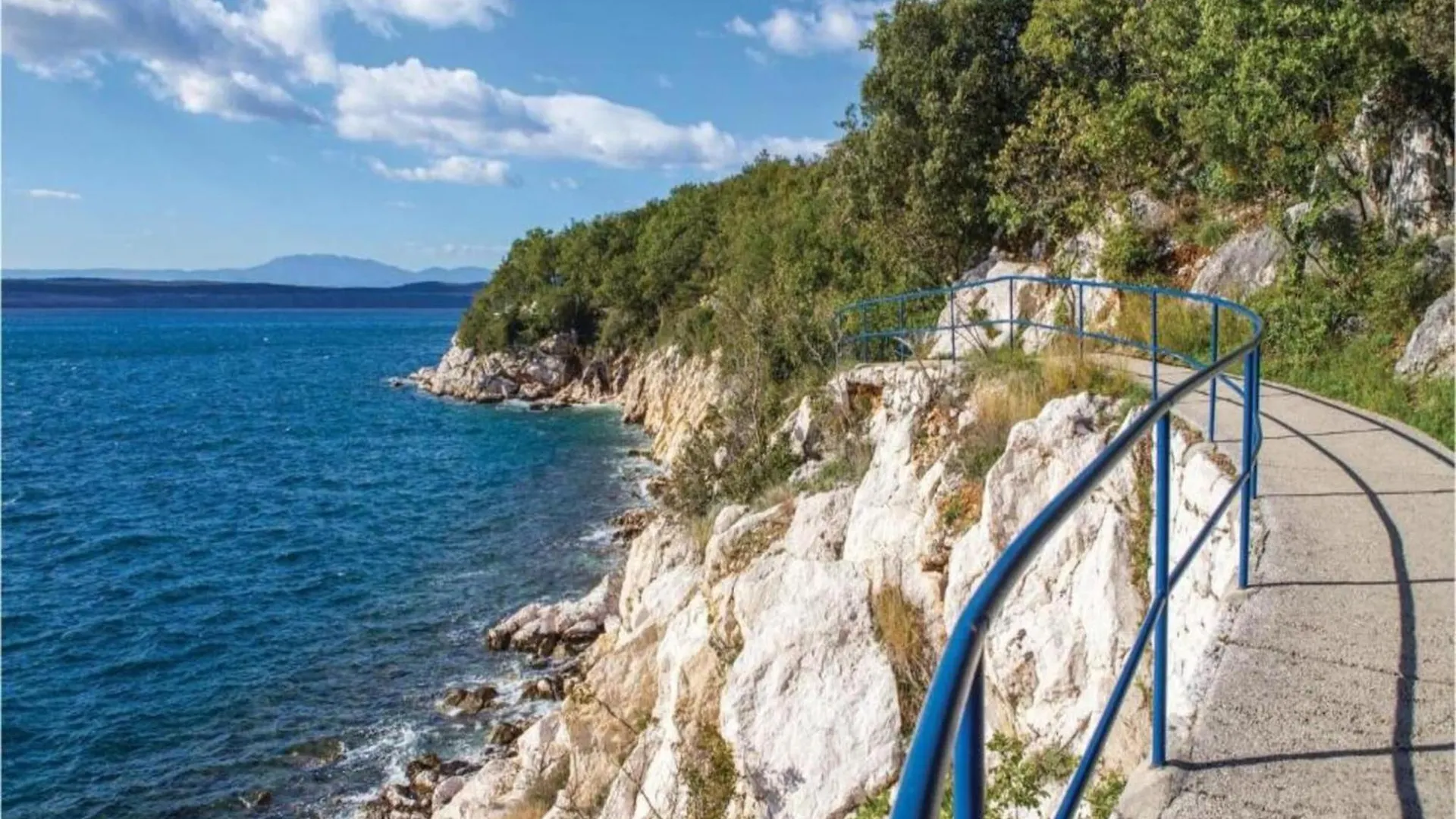 Splendid Apartment With Bubble Bath In Crikvenica Croatia 크로아티아